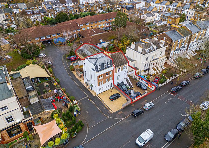 Property photo 2 of 13 Photo 2