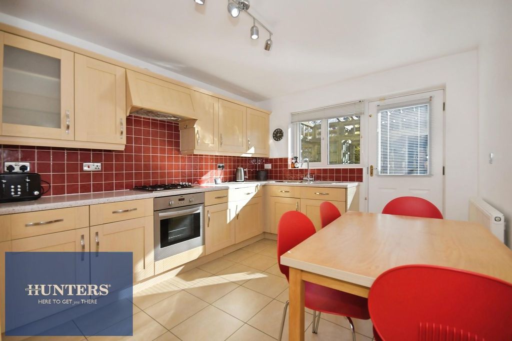 Property photo 3 of 20 Kitchen Diner 01.Jpg