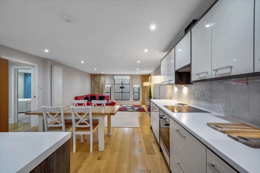 Property photo 1 of 12 Image