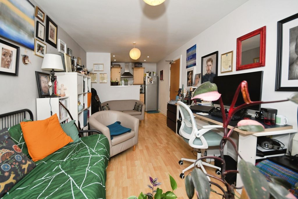 Property photo 2 of 14 Living Area