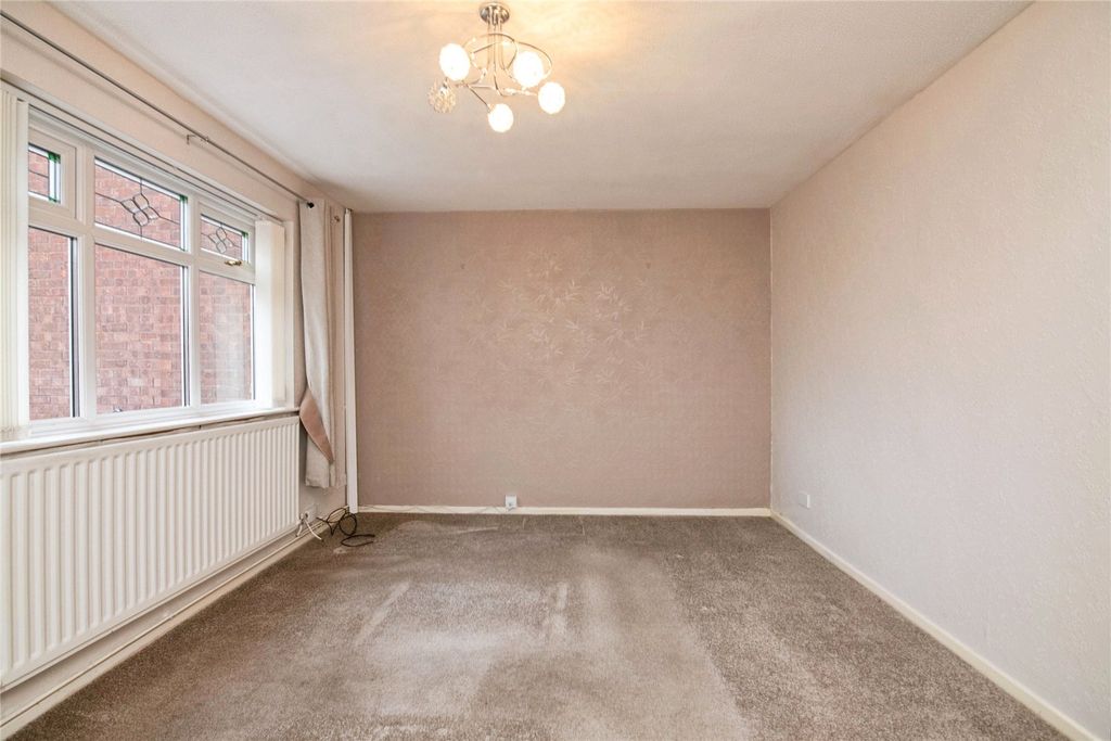 Property photo 2 of 20 Picture No. 14