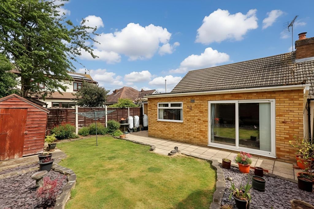 Property photo 2 of 31 Picture No. 06