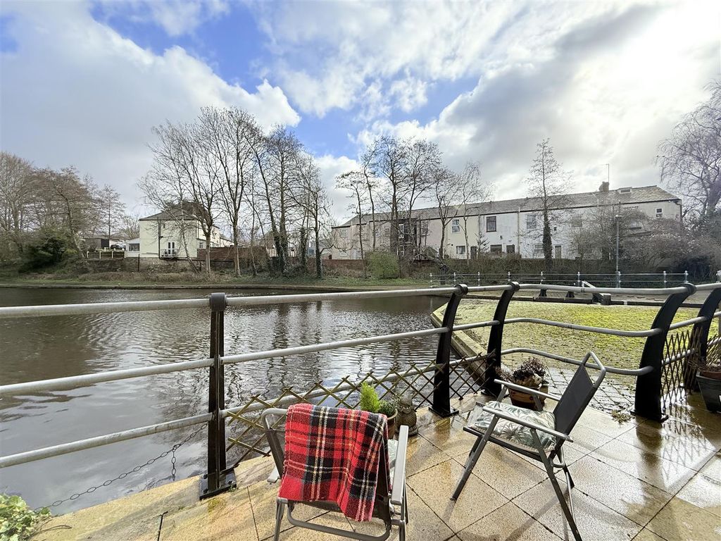 Property photo 3 of 8 Img_3833.Jpeg