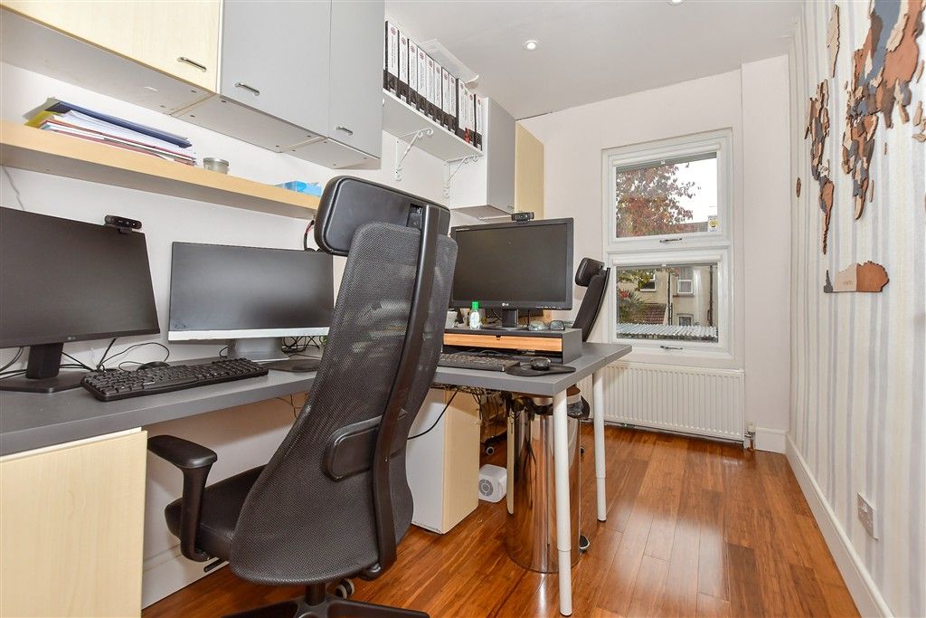 Property photo 3 of 12 Study