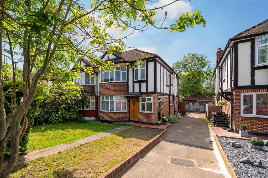 Property photo 1 of 16 Picture No. 35