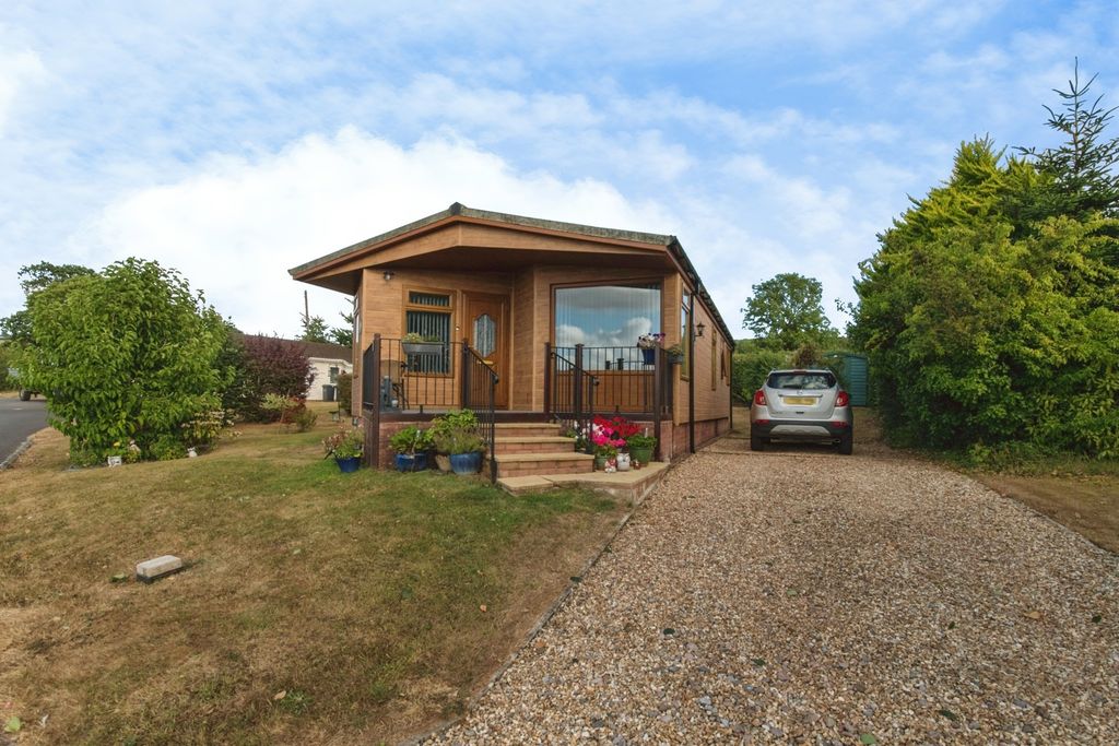 Property photo 1 of 20 Pbox-Img.Jpg