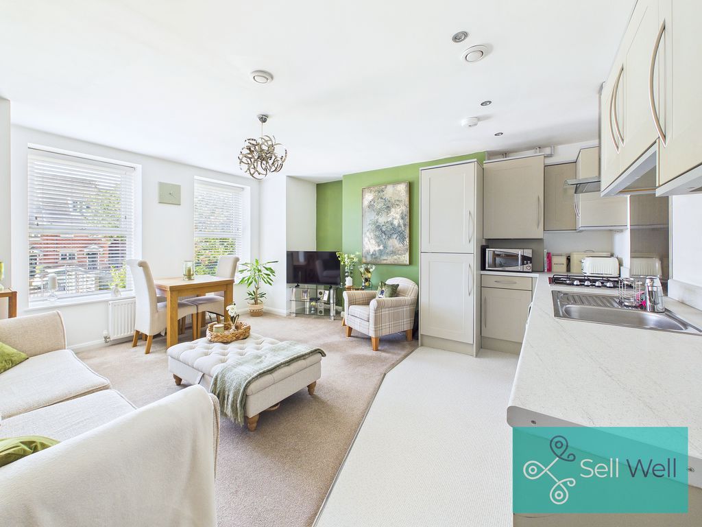 Property photo 2 of 22 Open Plan Living Area