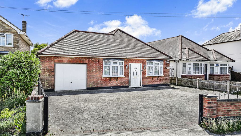 Property photo 1 of 34