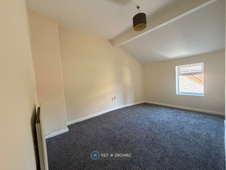 Property photo 3 of 4