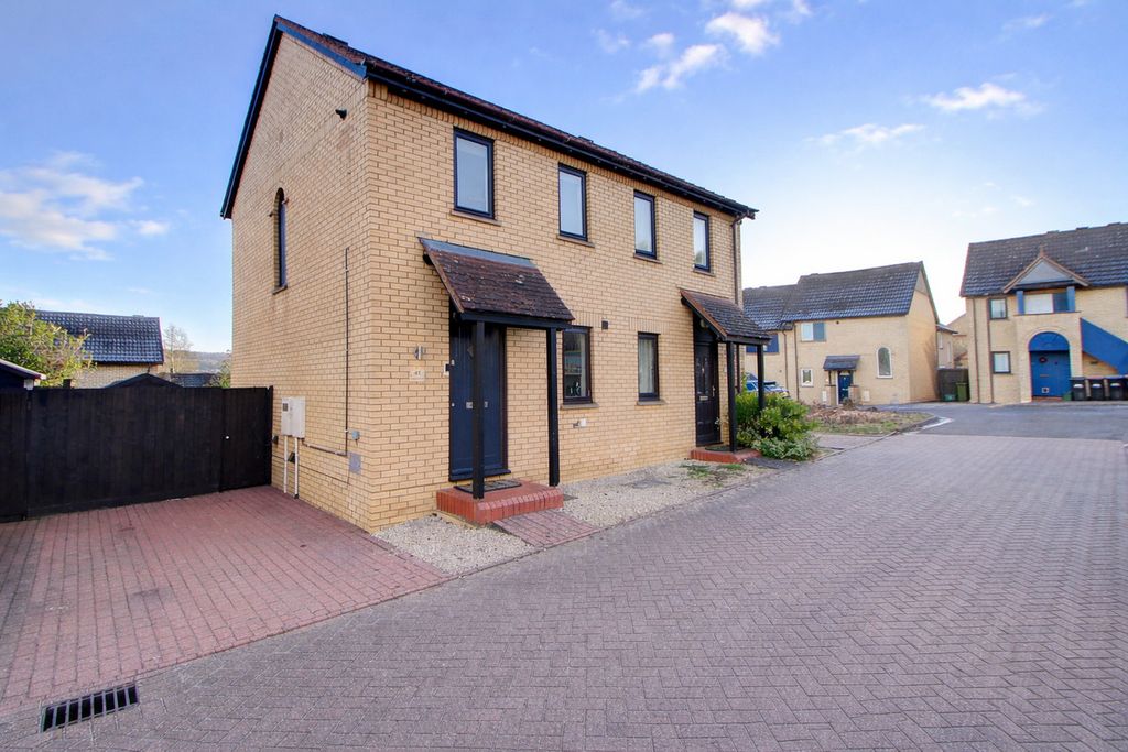 Property photo 1 of 13