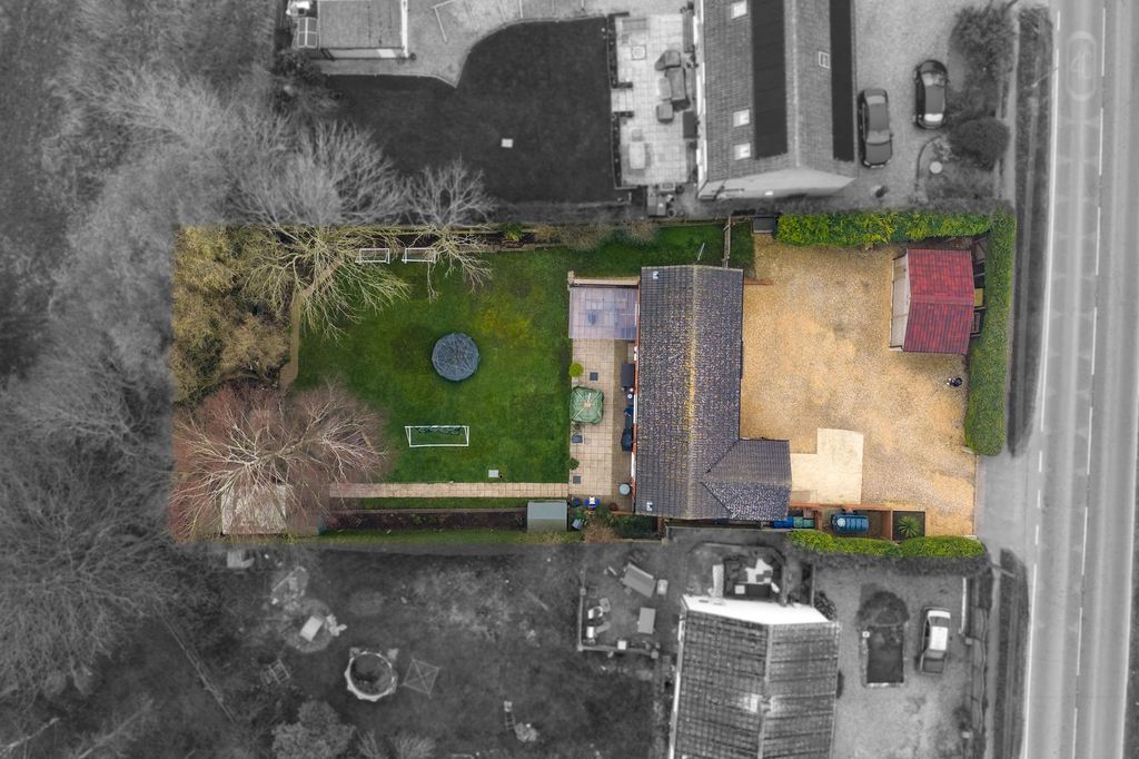 Property photo 1 of 40