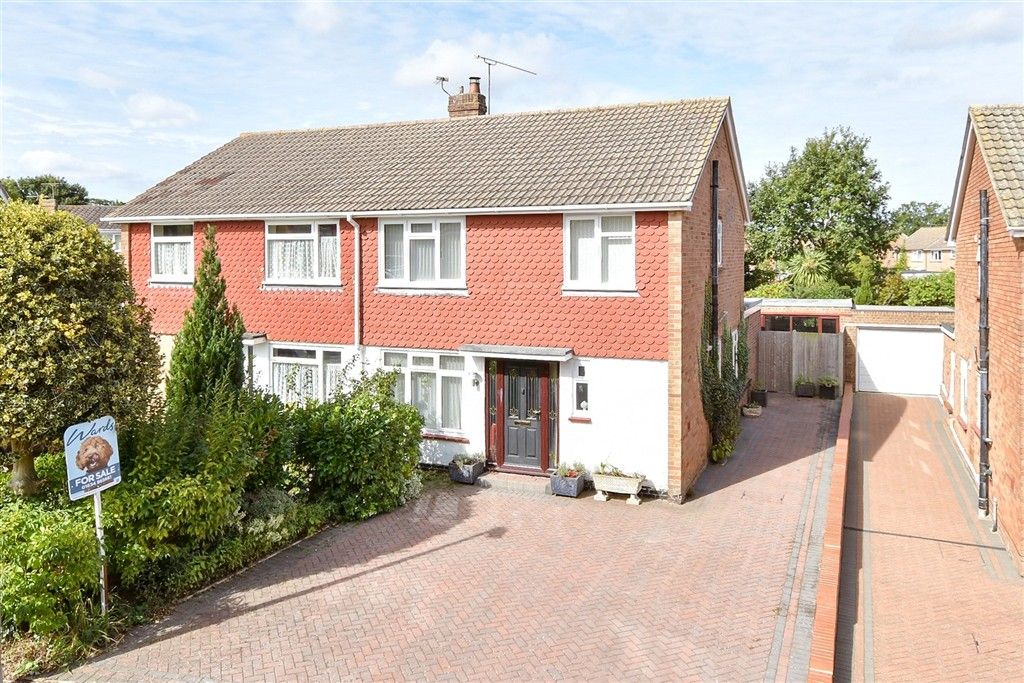 Property photo 1 of 10 External (Web) 1