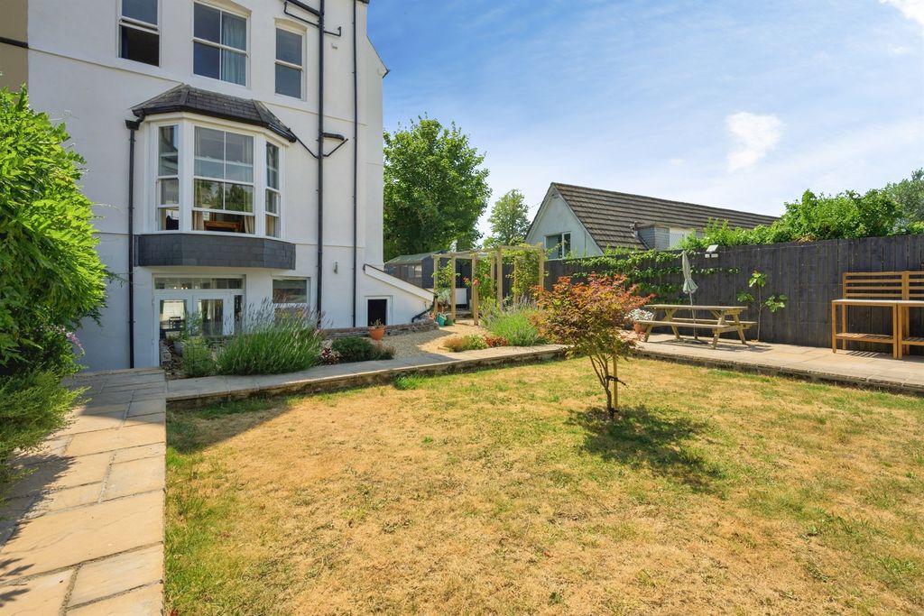Property photo 3 of 30 Rear Garden