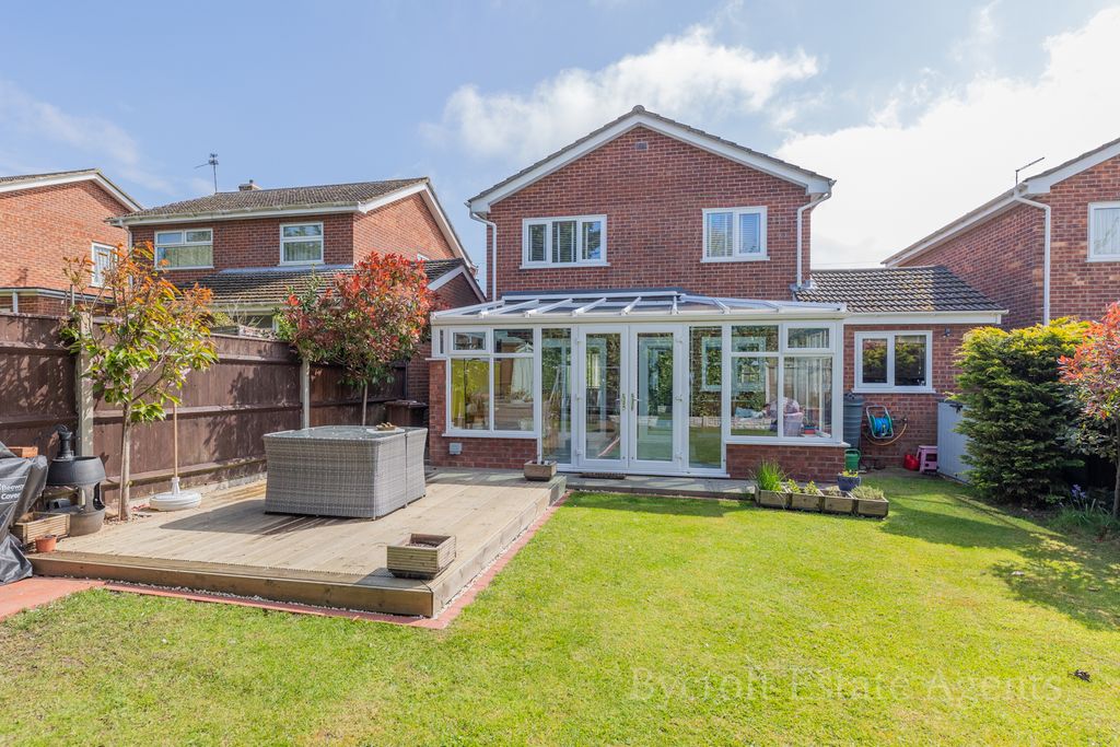 Property photo 2 of 14
