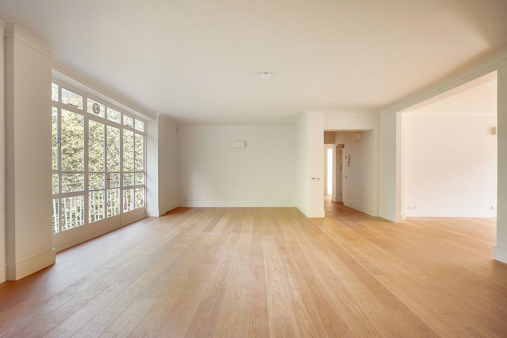 Property photo 1 of 18 Reception Room