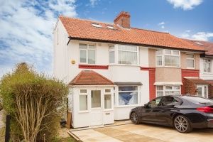 Property photo 1 of 5