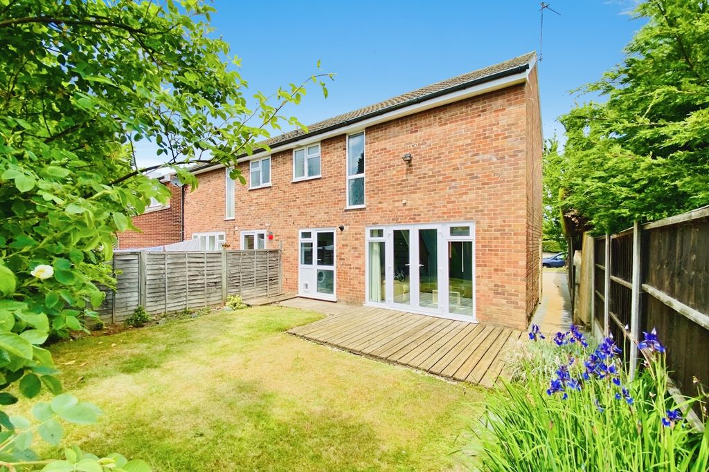 Property photo 3 of 17