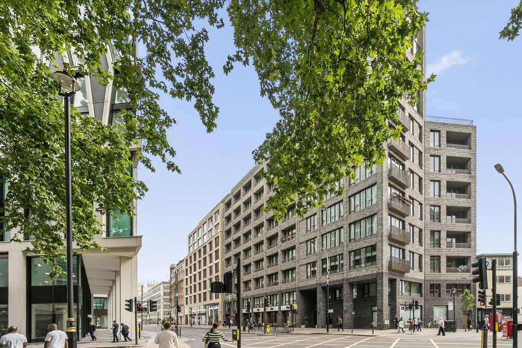 Property photo 1 of 14 Image