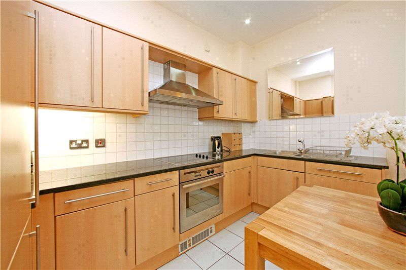 Property photo 2 of 8 Picture No. 13