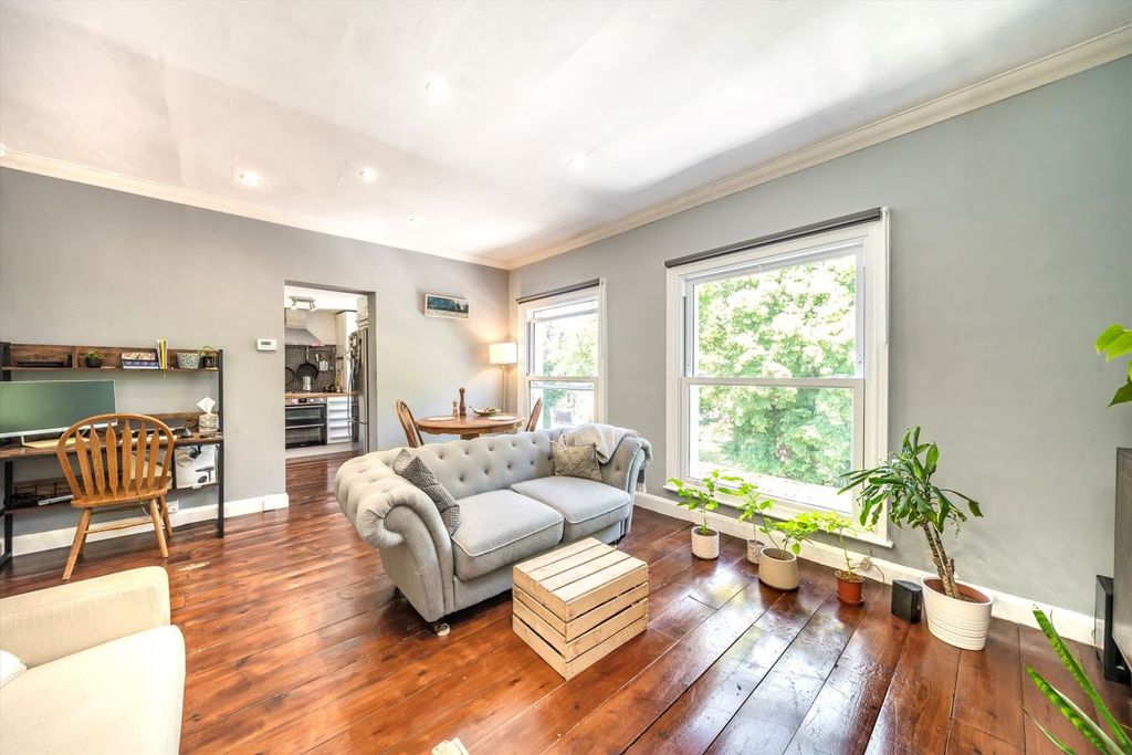 Property photo 2 of 5