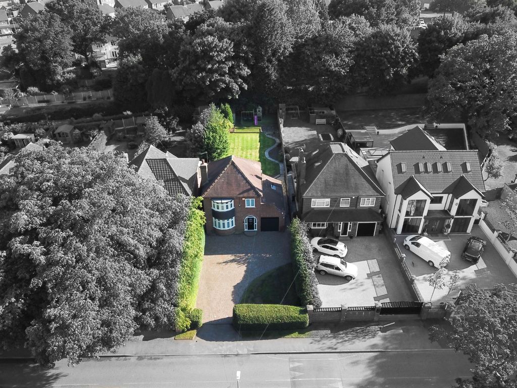Property photo 1 of 25