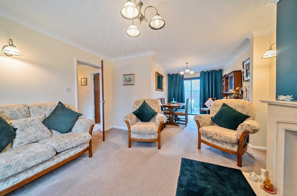 Property photo 3 of 24 1409477-23-6985Efa4562Ca