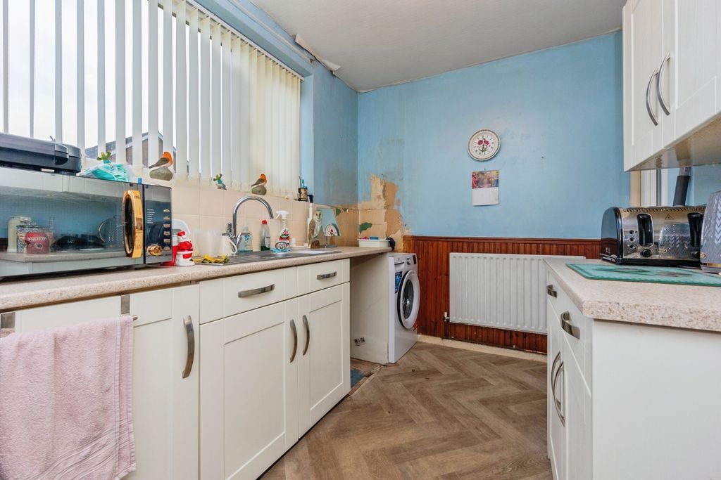 Property photo 3 of 15 Pbox-Img.Jpg