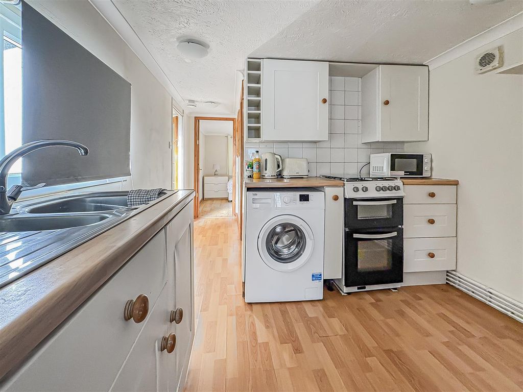 Property photo 2 of 10 Photo Oct 06 2025, 4 35 03 Pm.Jpg