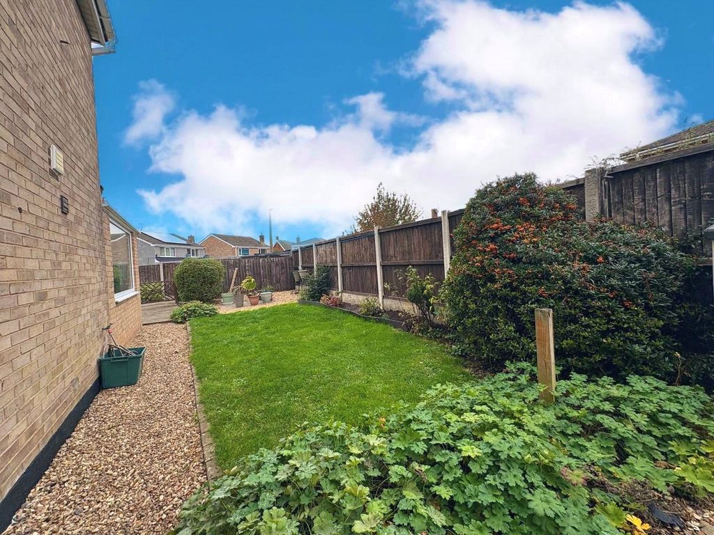 Property photo 3 of 21 Picture No. 06