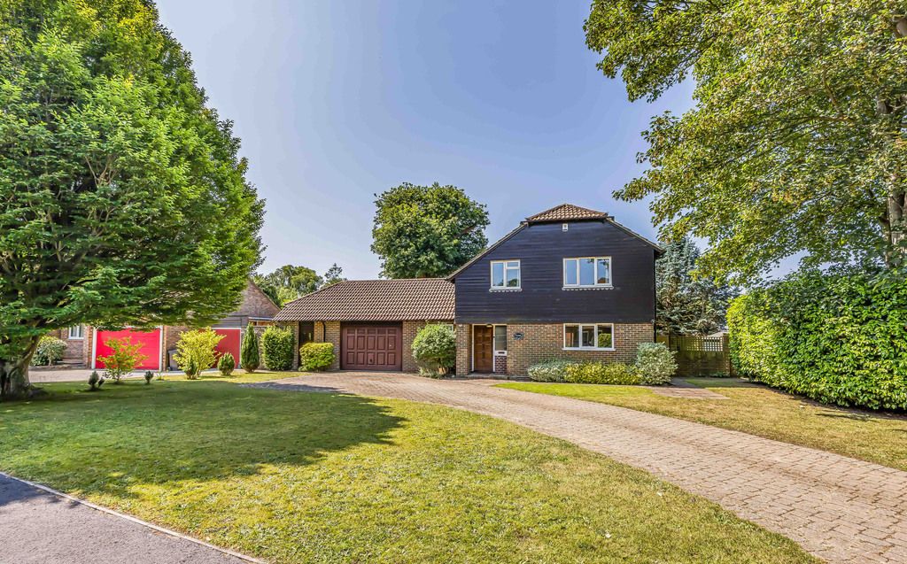 Property photo 1 of 43