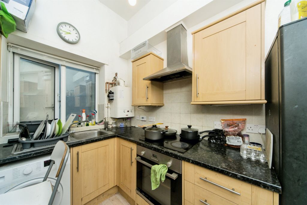Property photo 3 of 15