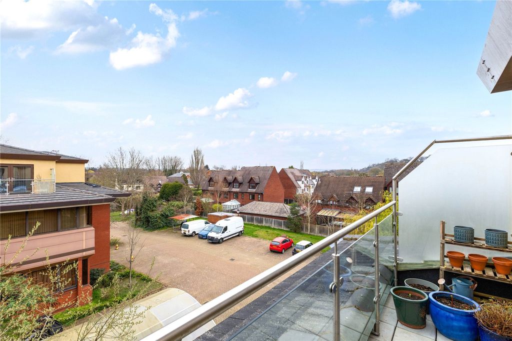 Property photo 1 of 15 Picture No. 12