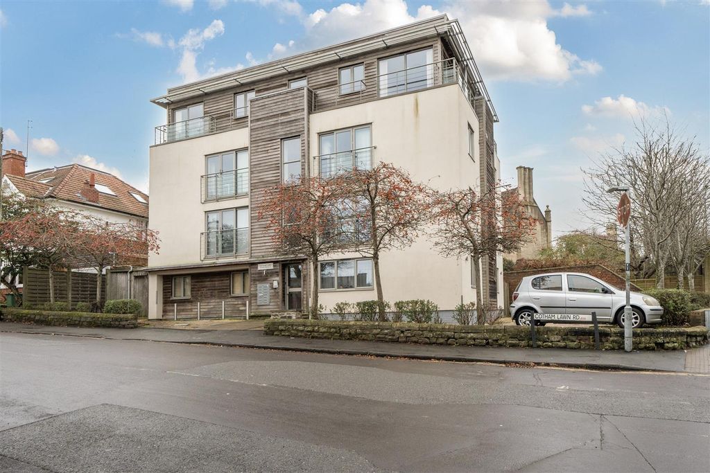 Property photo 1 of 11 1396126-1-695F92601Bd80.Jpg