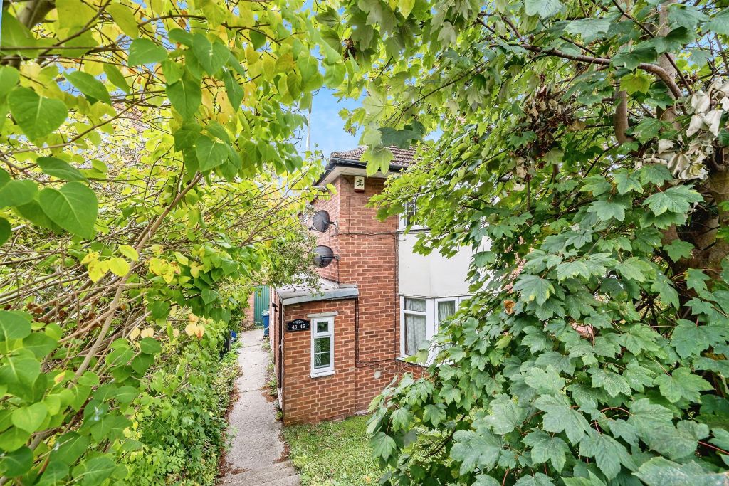 Property photo 3 of 10