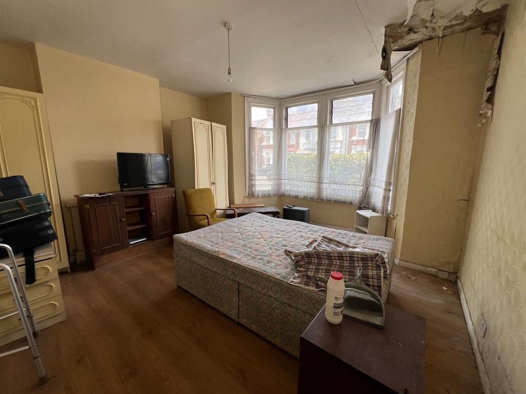 Property photo 2 of 7 02.Jpg