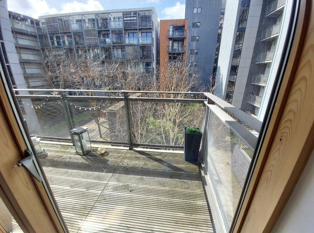 Property photo 3 of 10 Photo