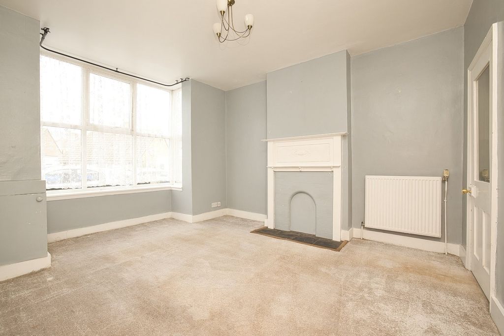 Property photo 2 of 15 Picture 2