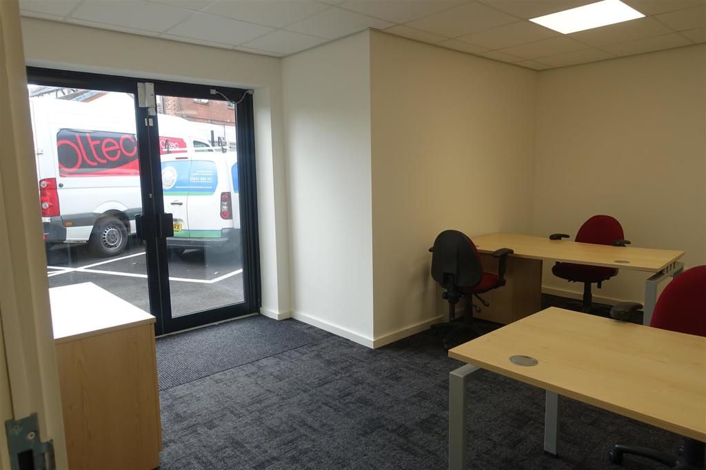 Property photo 3 of 7 Photo 61