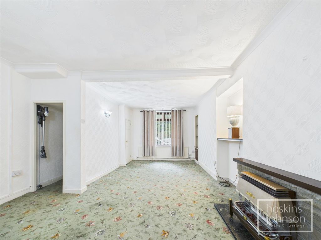 Property photo 3 of 18 Lounge/Diner