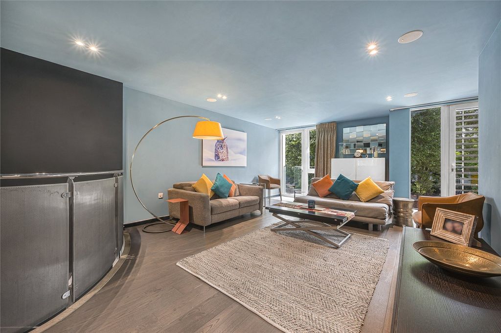 Property photo 1 of 15 Reception Room