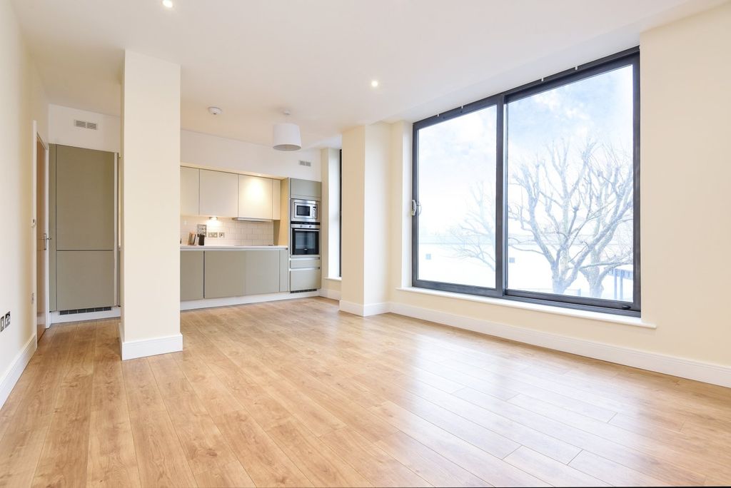 Property photo 2 of 10 Living Room