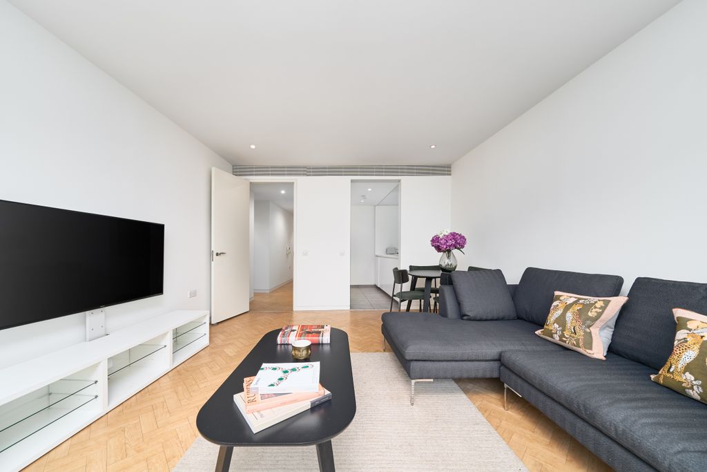 Property photo 3 of 23