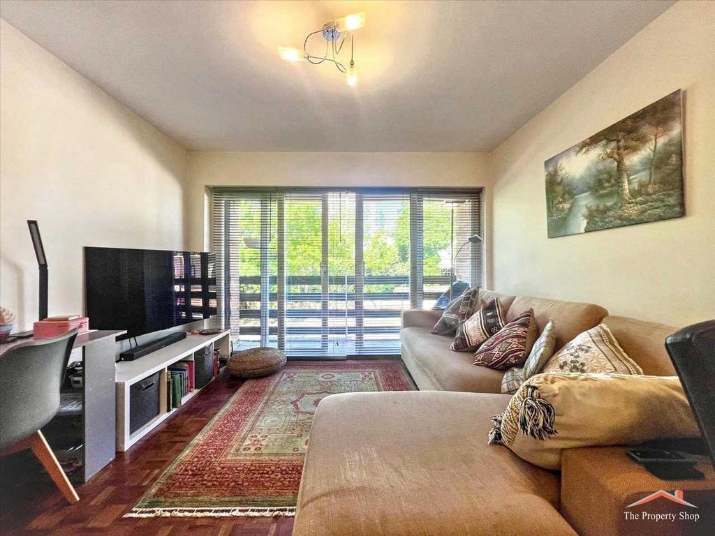 Property photo 1 of 10 Main Picture