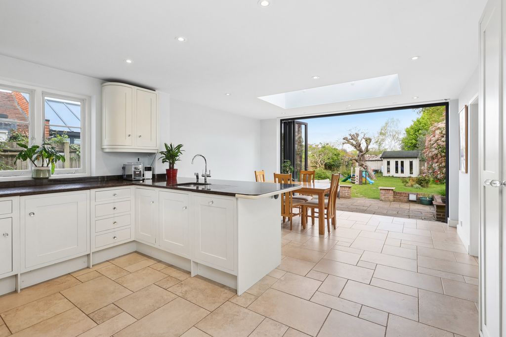 Property photo 2 of 12 Kitchen With Bifolds