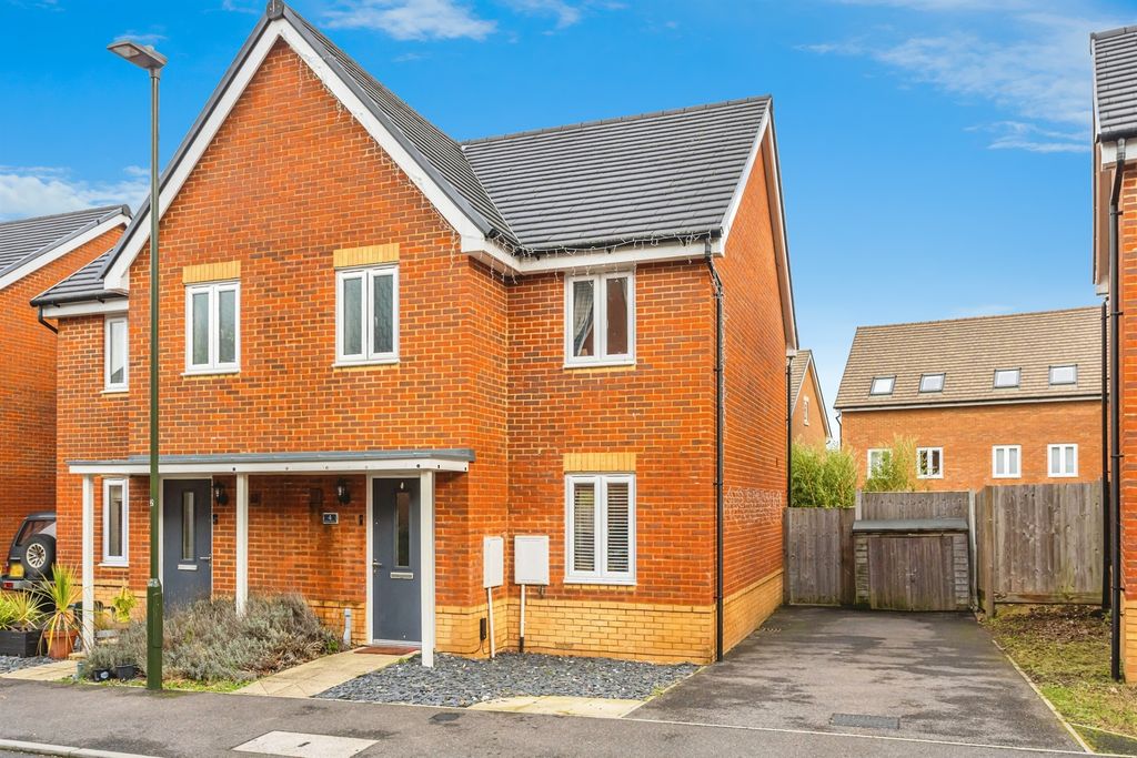 Property photo 1 of 19