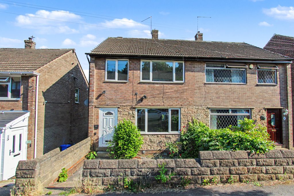 Property photo 1 of 15 59 Fort Hill Road, Wincobank, Sheffield, South Yorkshire, S9 1BA