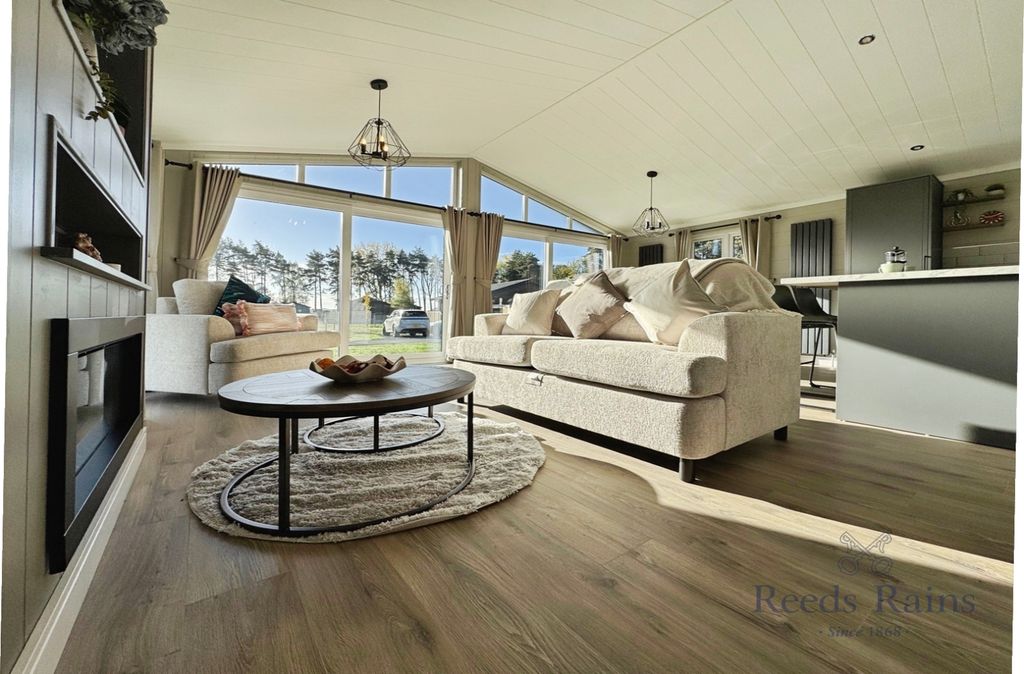 Property photo 3 of 17 Living Area