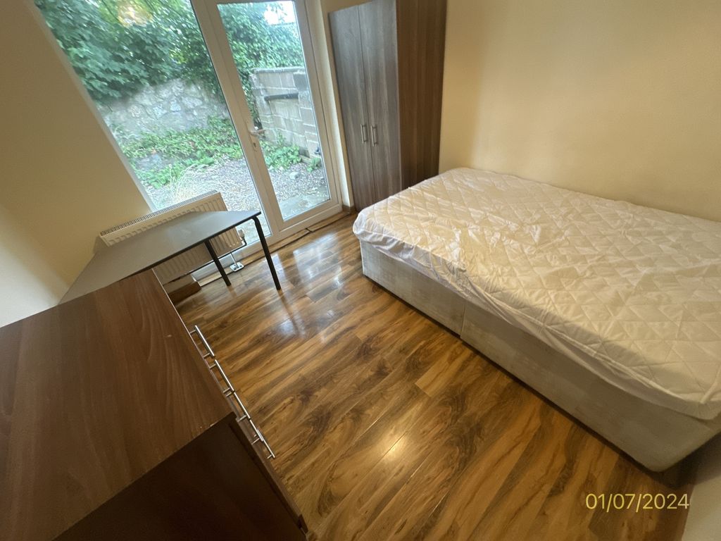 Property photo 1 of 1 Room