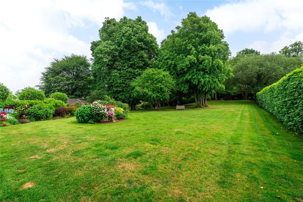 Additional image 15 of 7 bed detached house for saleHazelwood Lane, Ampthill, Bedford, Bedfordshire MK45