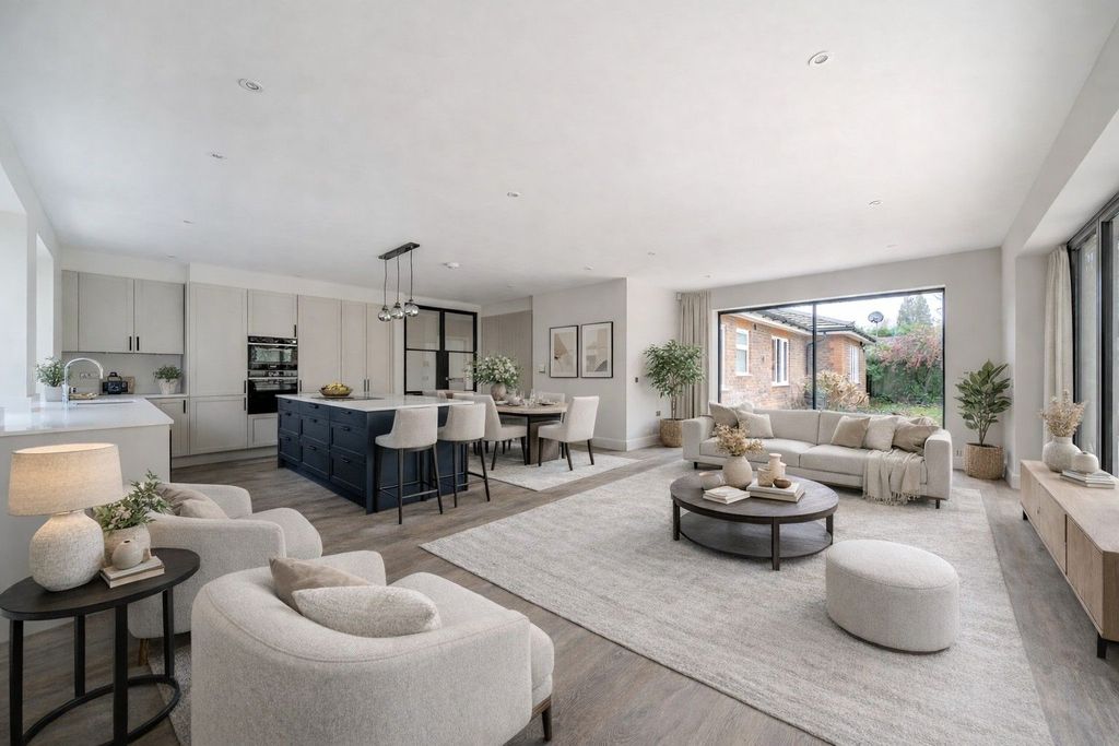 Property photo 2 of 30